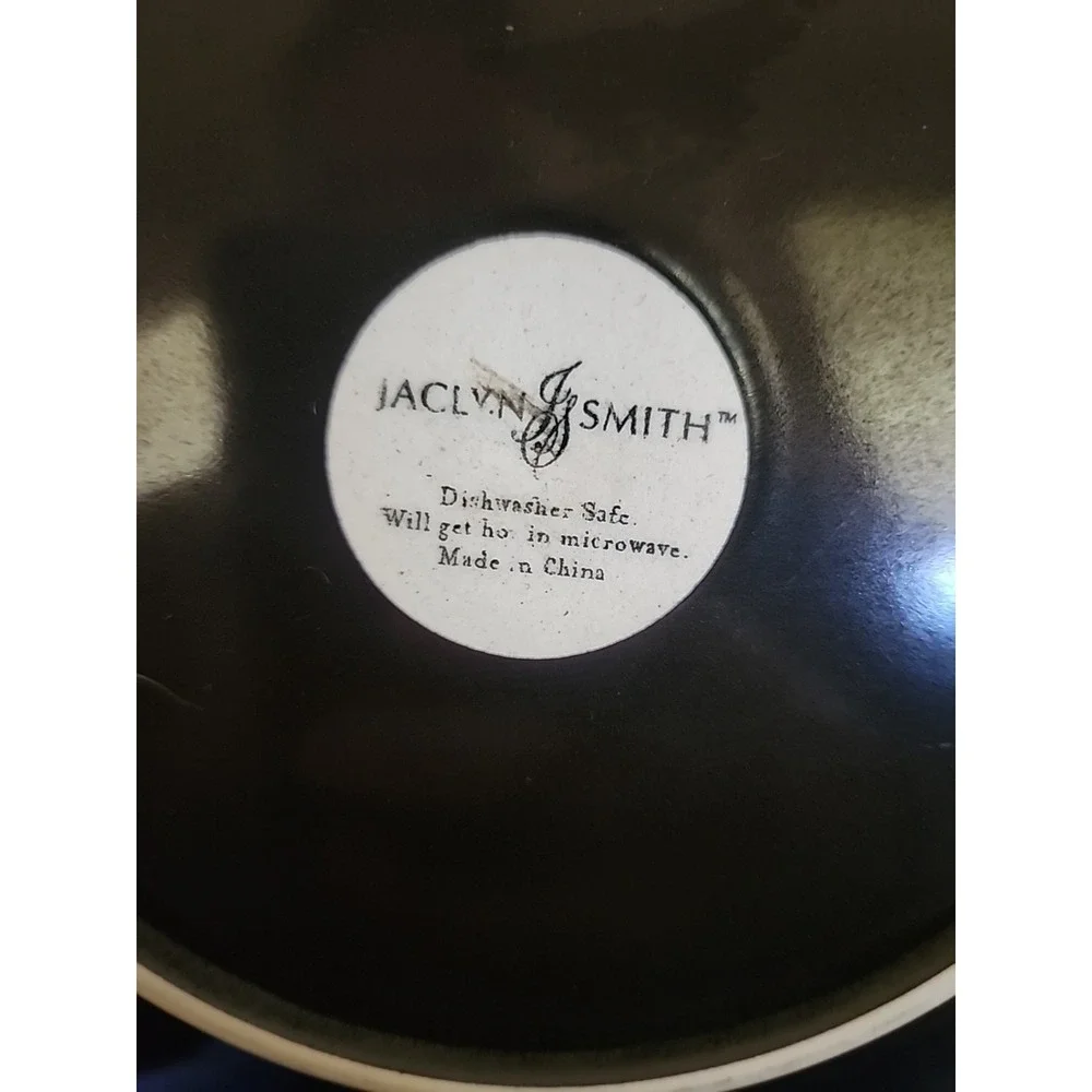 Jaclyn‎ Smith Stoneware Crackle Finish 8.75